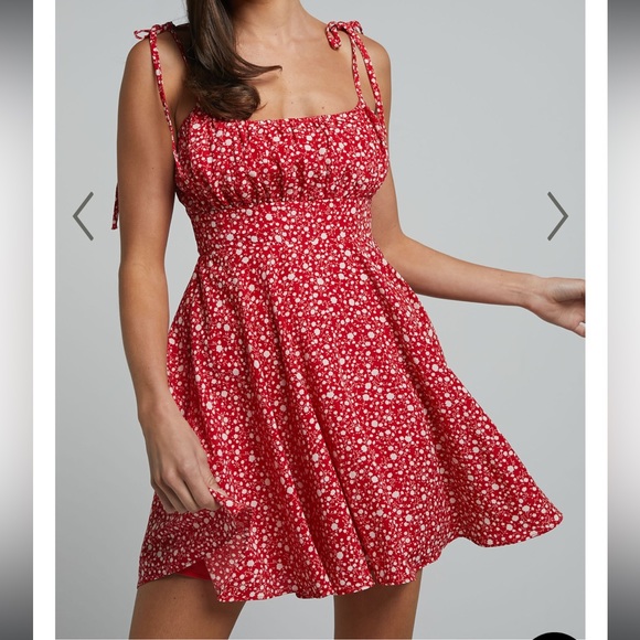 SUMMER JAM MINI DRESS - STRAPPY SLIP DRESS IN RED FLORAL PRINT SHOWPO - Picture 1 of 3